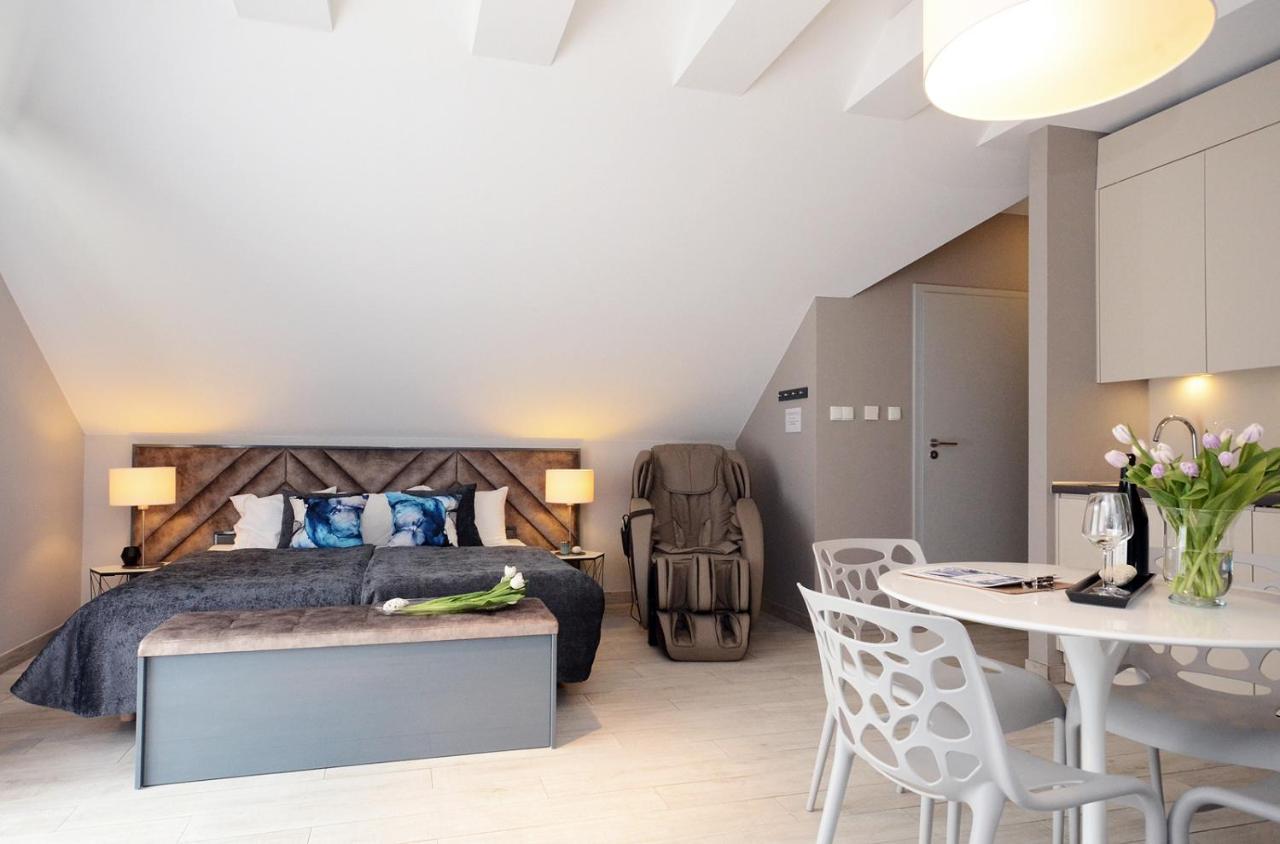Apartamenty Biala Sowa Czarna Gora Siena Buitenkant foto
