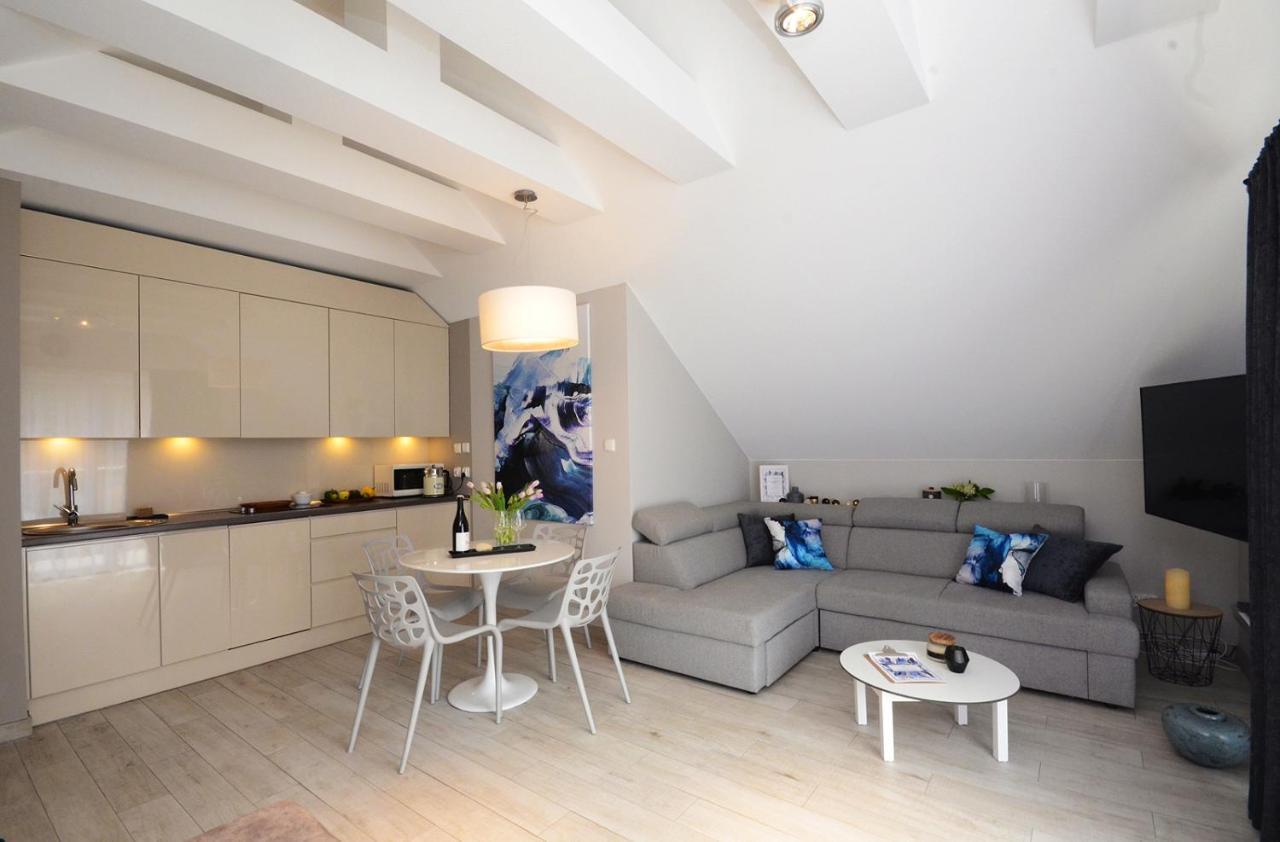 Apartamenty Biala Sowa Czarna Gora Siena Buitenkant foto