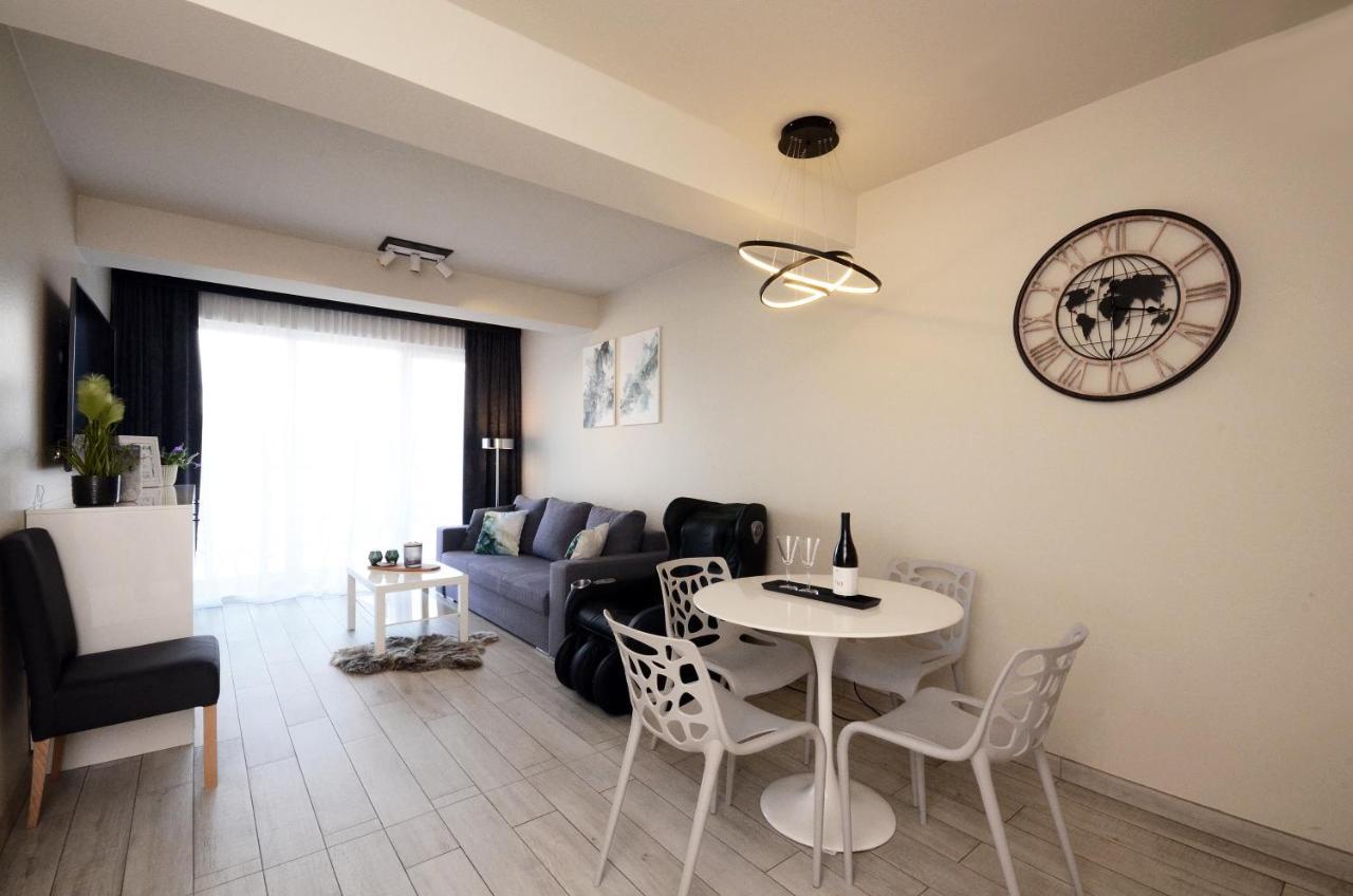Apartamenty Biala Sowa Czarna Gora Siena Buitenkant foto