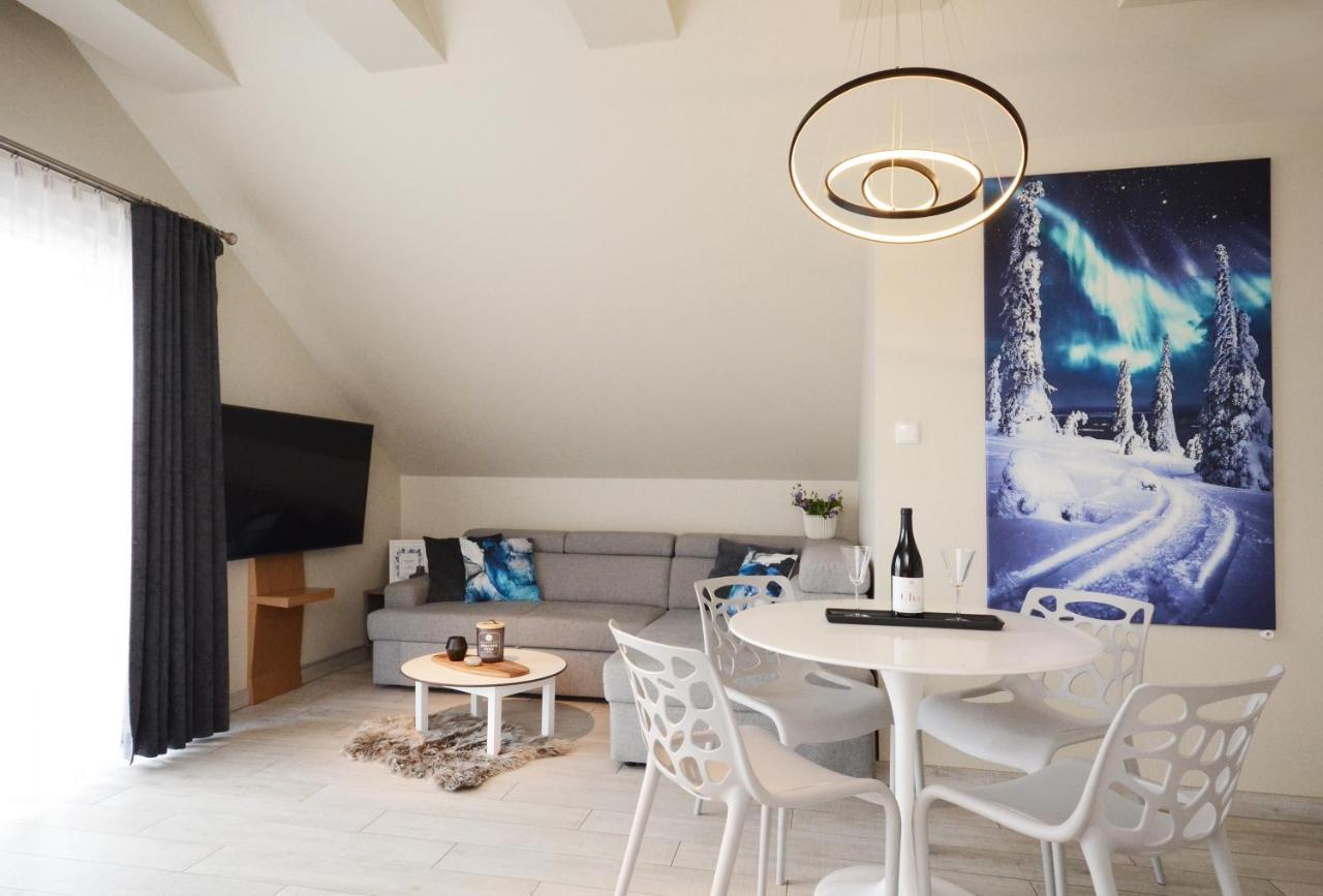 Apartamenty Biala Sowa Czarna Gora Siena Buitenkant foto